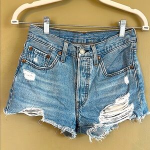 Levi’s 501 Distressed Medium Wash Jean Shorts - 24
